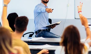 Docência E Gestão Na Educação À Distância